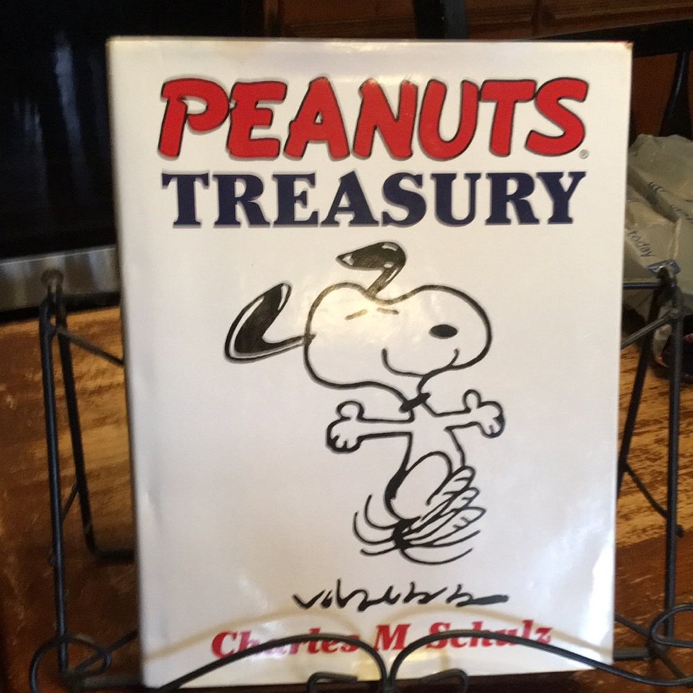 PEANUTS TREASURY BOOK by: CHARLES M SCHULZ